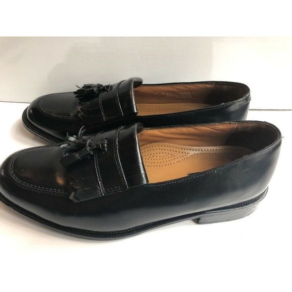 Bostonian Other - Bostonian Black Size 10W Kiltie Tassel Leather